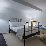 Melissi Villa *